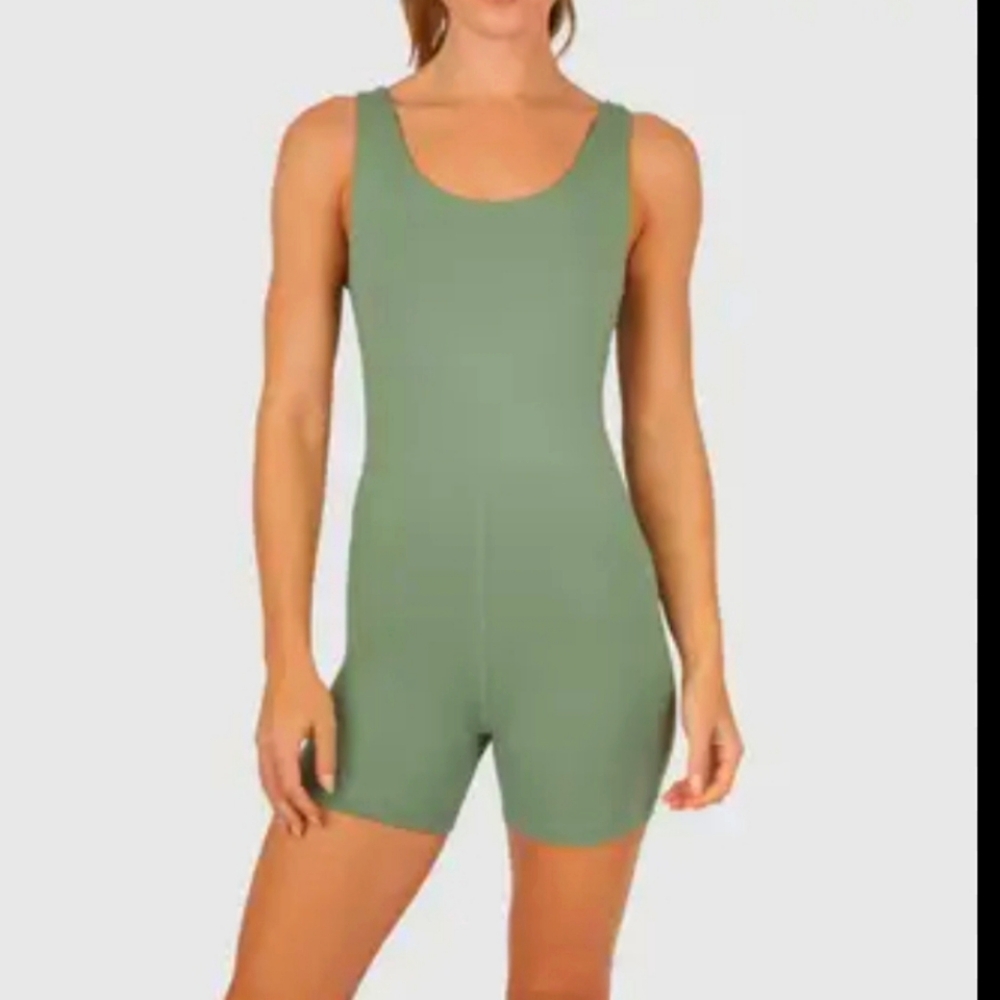 Yogalicious Lux Core Endurance Romper in Lily Pad - XL